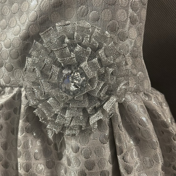 Toddler silver dress - Picture 3 of 8